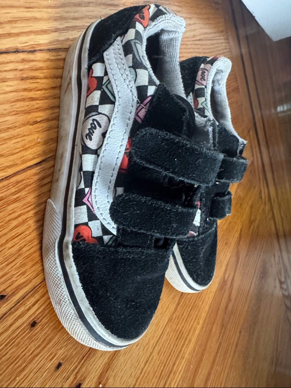 Vans Kids Black Checkerboard Hearts Velcro Sneakers